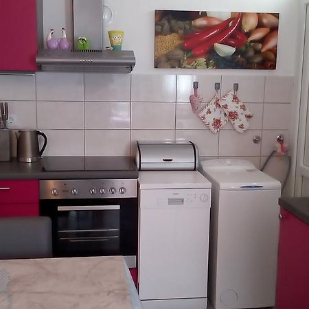 Apartment Masa Пироваць Екстер'єр фото