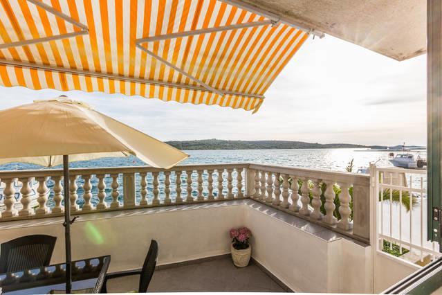 Apartment Masa Пироваць Екстер'єр фото