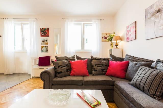 Apartment Masa Пироваць Екстер'єр фото